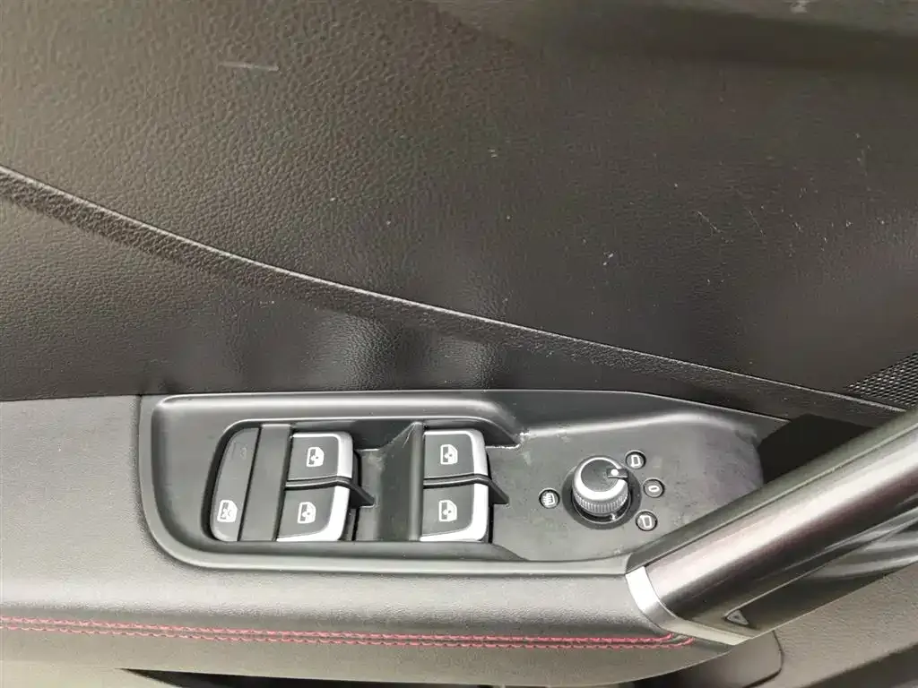 Audi Q2L 2022 из CN, фото 10