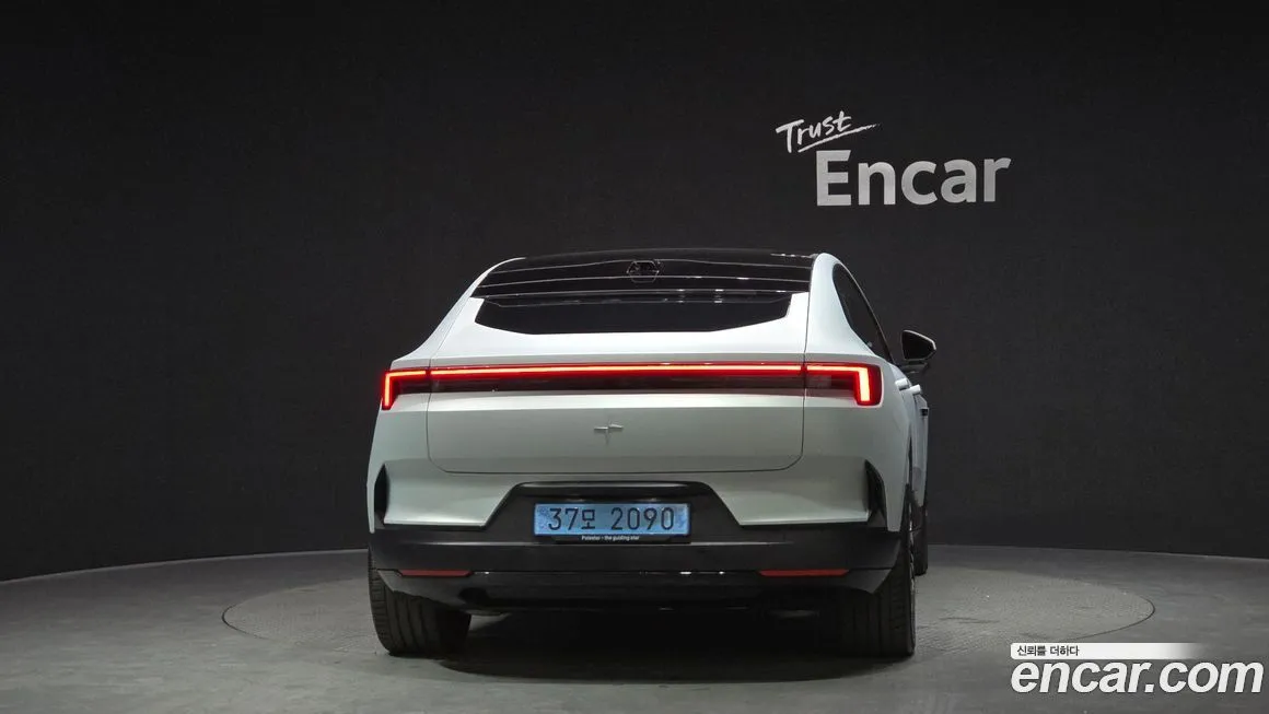 Polestar Polestar 4 — фото 4