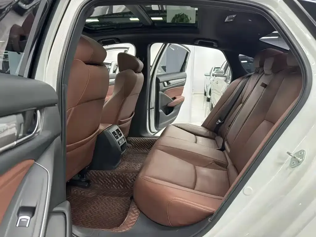 Honda Inspire 2022 из CN, фото 5