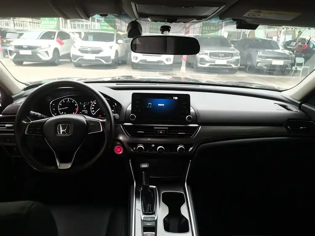 Honda Accord 2022 из CN, фото 7
