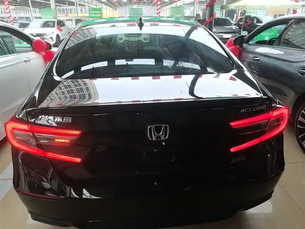 Honda Accord 2022 из CN, фото 9