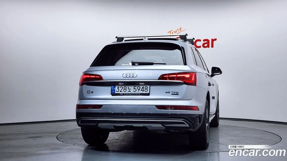 Audi Q5 2022 из KR, фото 5