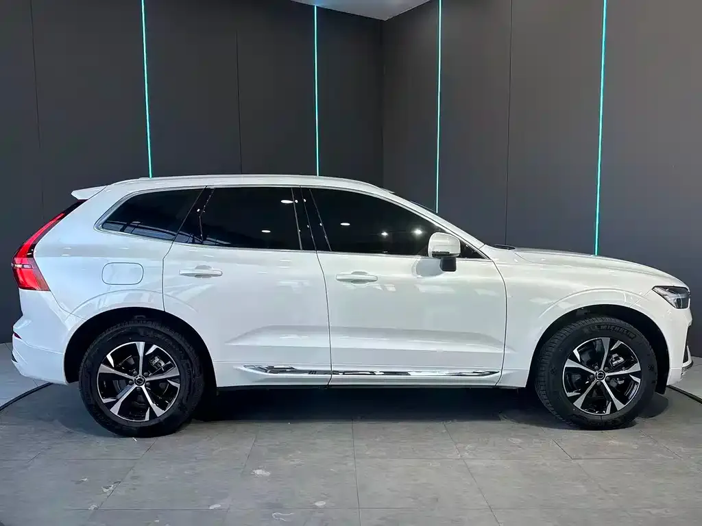 Volvo XC60 2025 из CN, фото 6