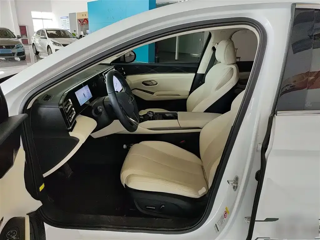 BYD Qin L 2024 из CN, фото 7
