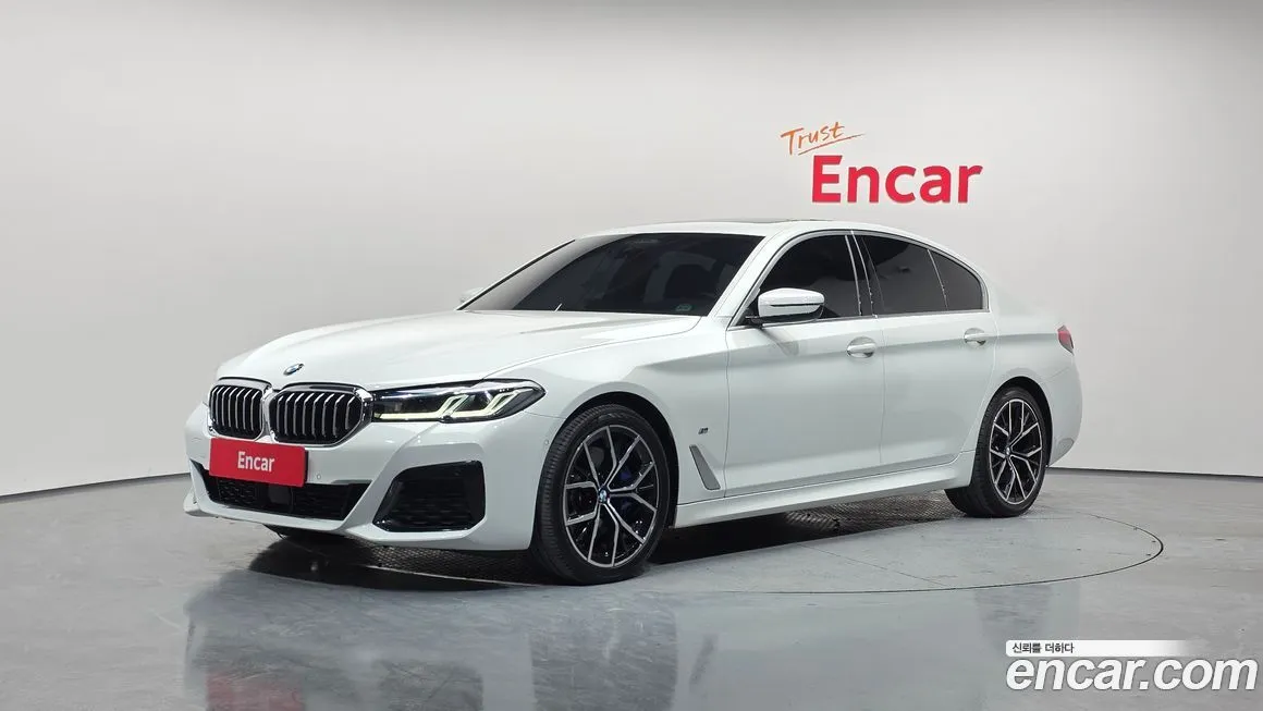 BMW 5-Series 2023 из KR, фото 1