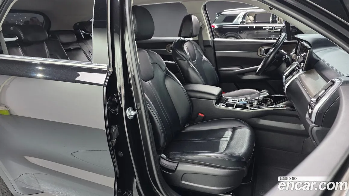 Kia Sorento 2023 из KR, фото 5