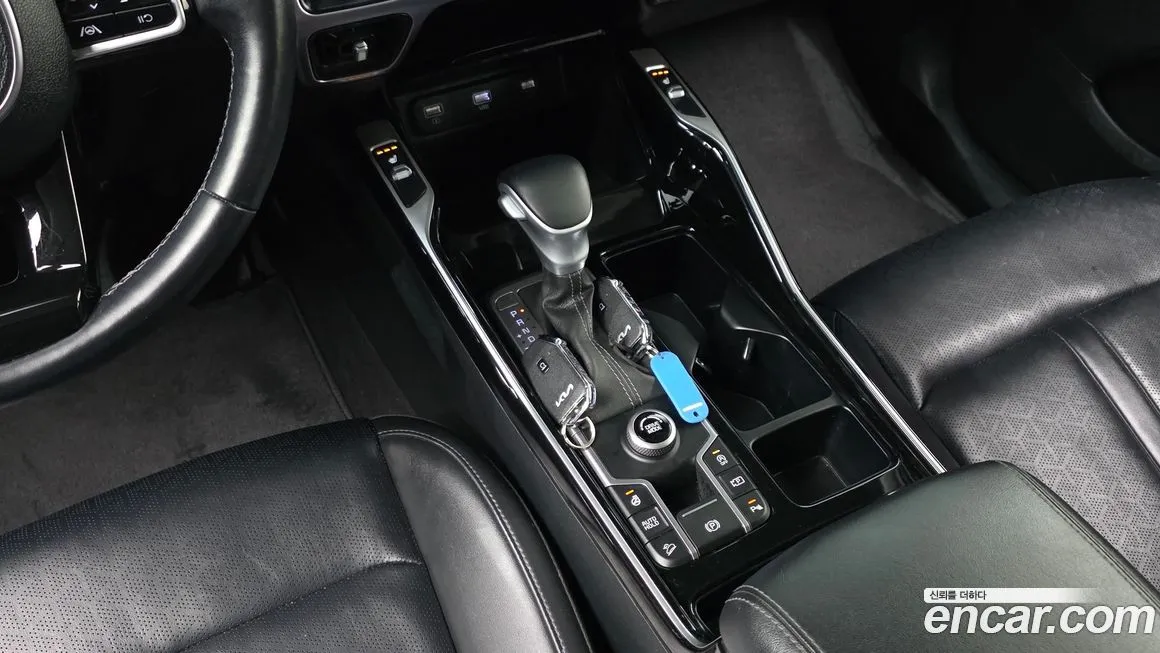 Kia Sorento 2023 из KR, фото 4