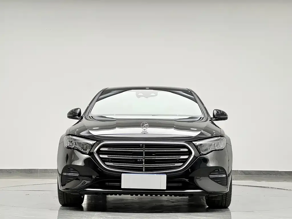 Mercedes-Benz E-Class 2025 из CN, фото 3