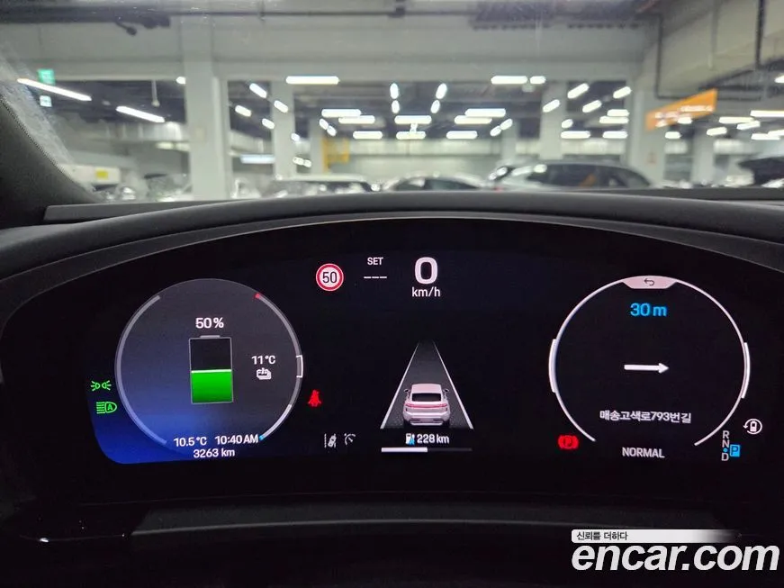 Porsche Macan 2025 из KR, фото 8