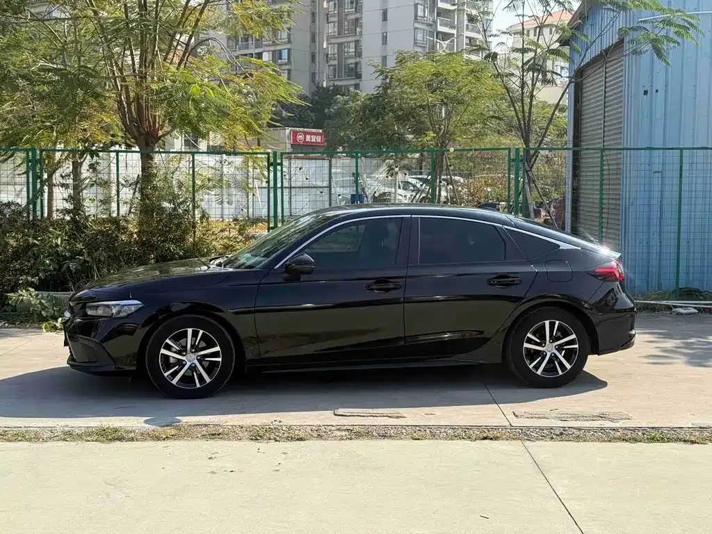 Honda Civic 2023 из CN, фото 8
