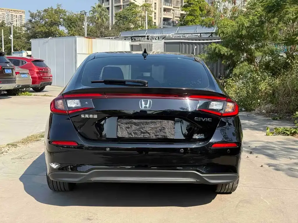 Honda Civic 2023 из CN, фото 4