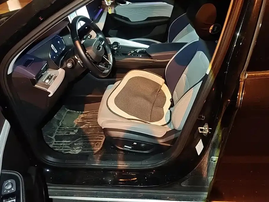 Geely Xingrui 2023 из CN, фото 10