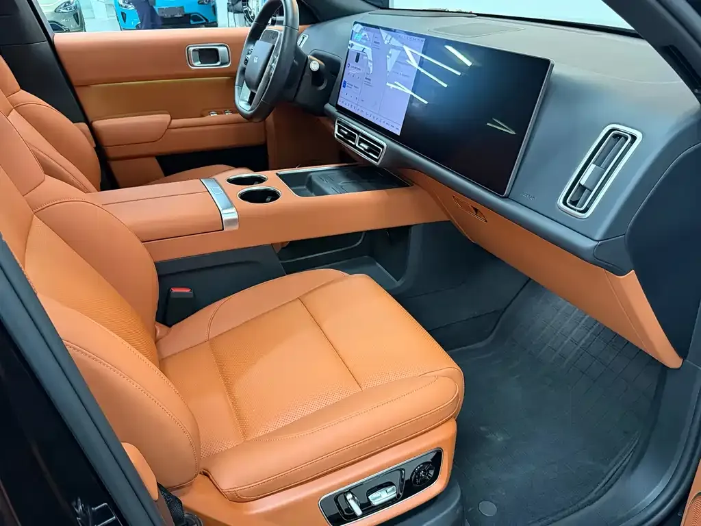 Li Auto L8 2025 из CN, фото 10