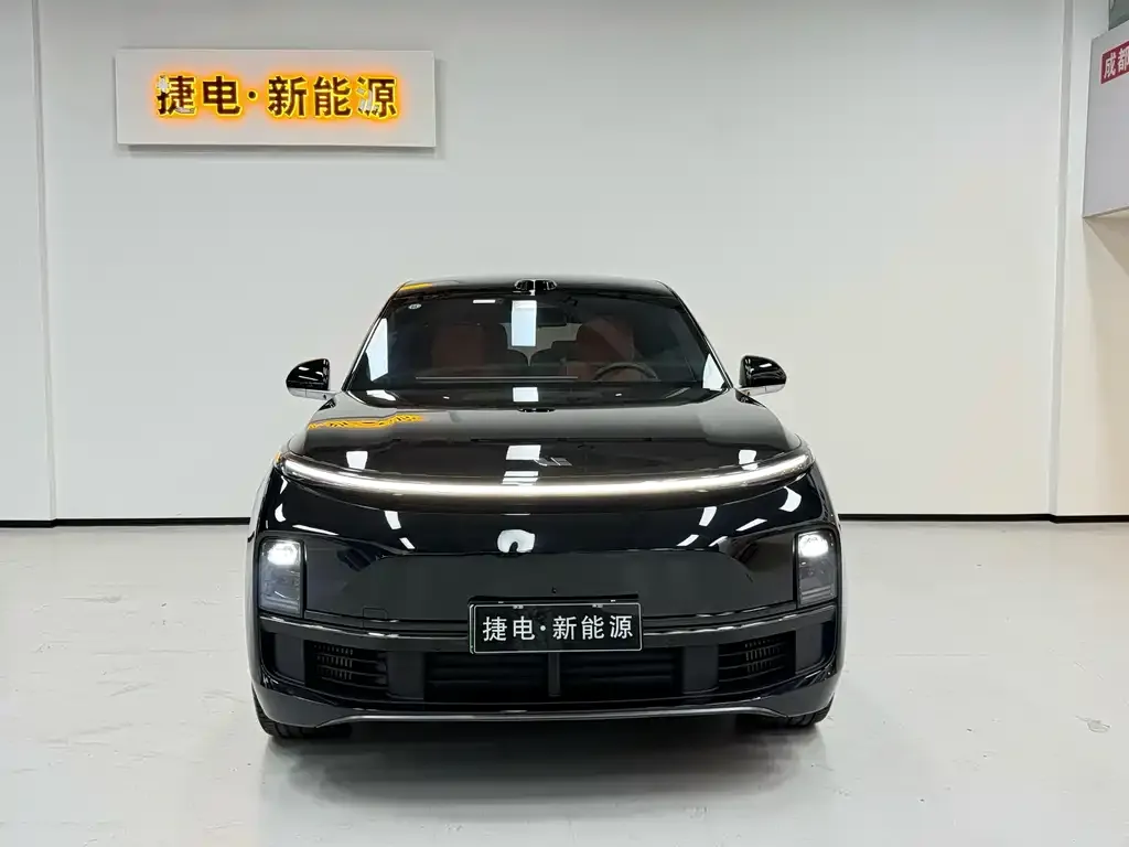 Li Auto L8 2025 из CN, фото 2