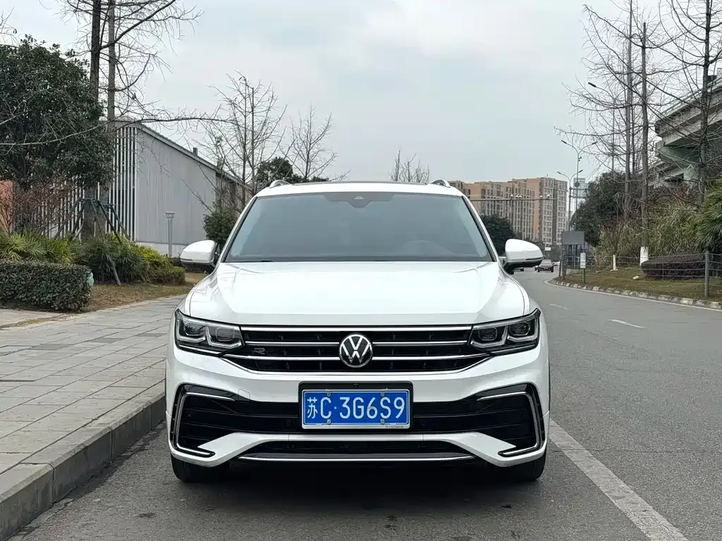 Volkswagen Tiguan L 2022 из CN, фото 6