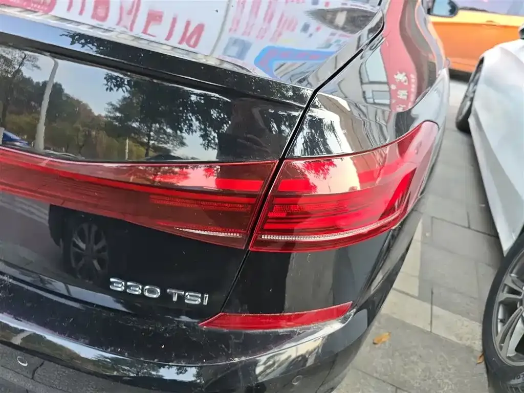 Volkswagen Passat — фото 9