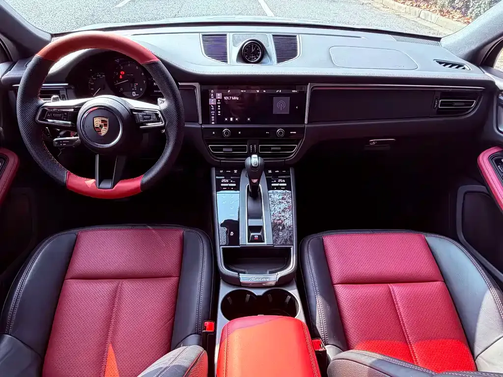 Porsche Macan 2022 из CN, фото 5