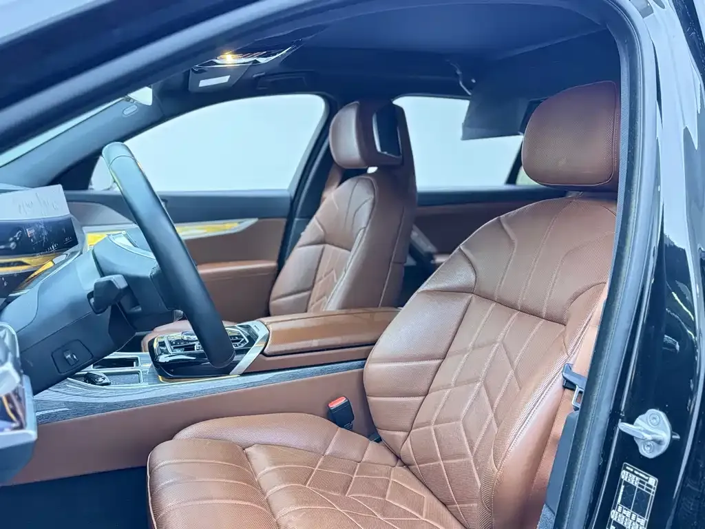 BMW i7 2024 из CN, фото 5