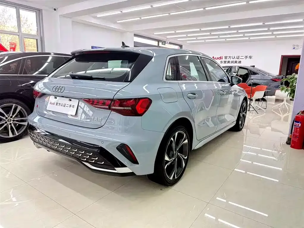 Audi A3 2024 из CN, фото 4