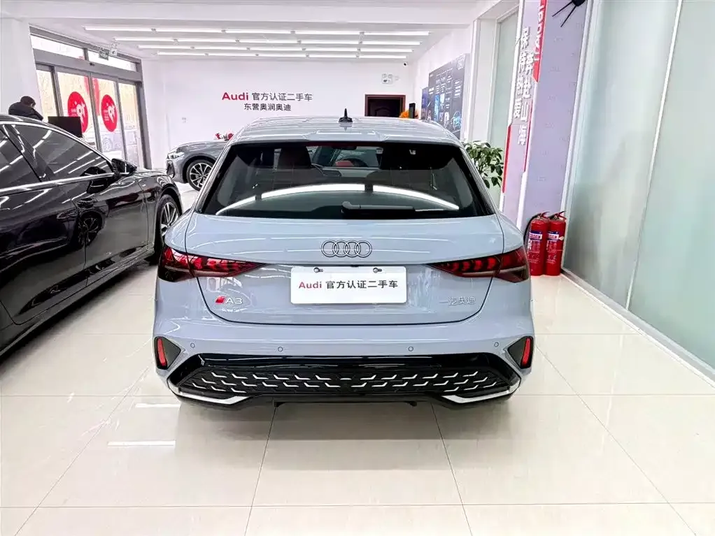 Audi A3 2024 из CN, фото 5