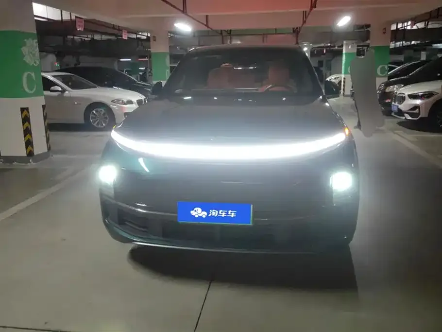 Li Auto L8 2023 из CN, фото 4