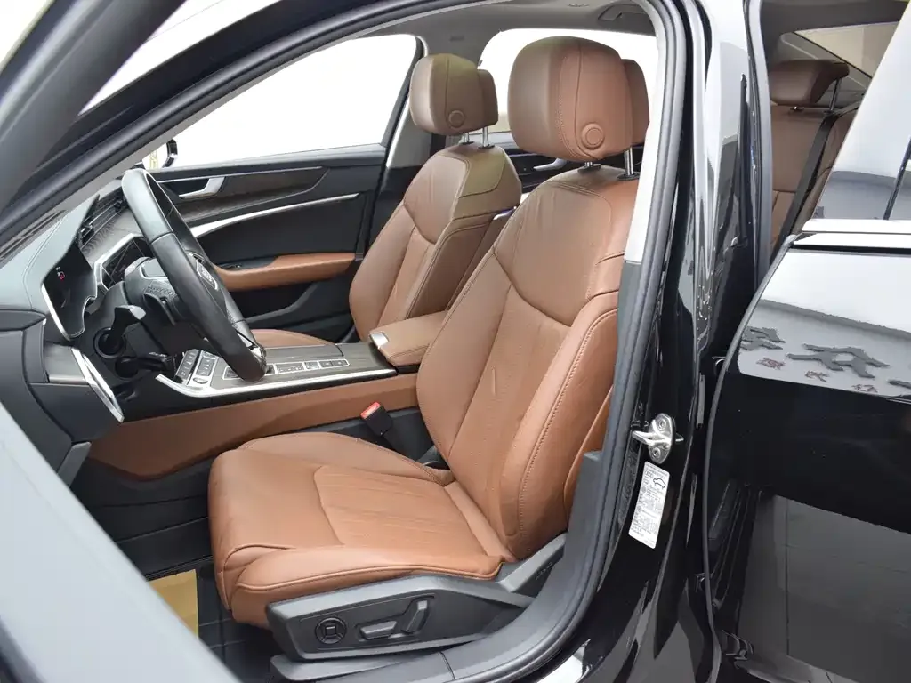 Audi A6L 2022 из CN, фото 8