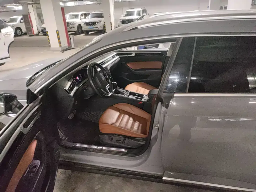Volkswagen CC 2022 из CN, фото 5