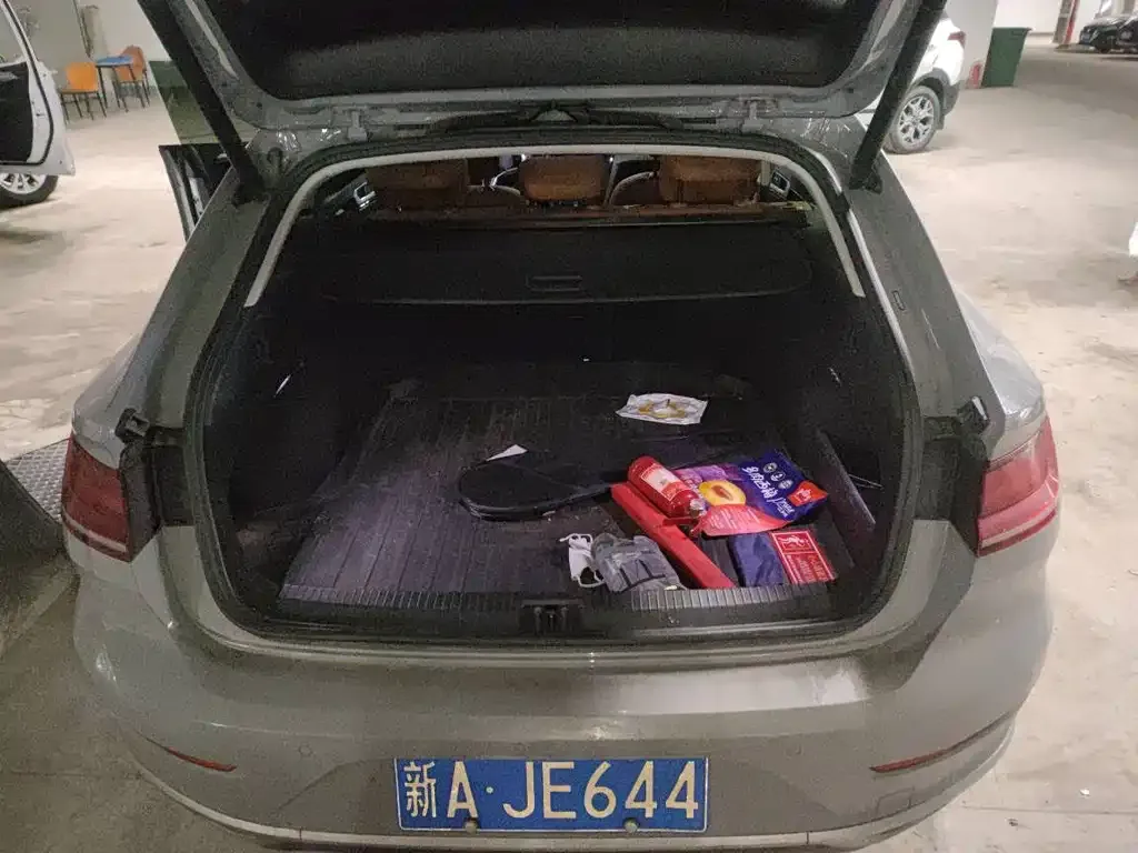 Volkswagen CC 2022 из CN, фото 7