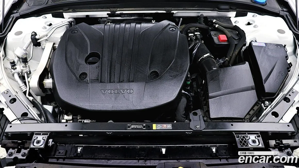 Volvo V60 2023 из KR, фото 7