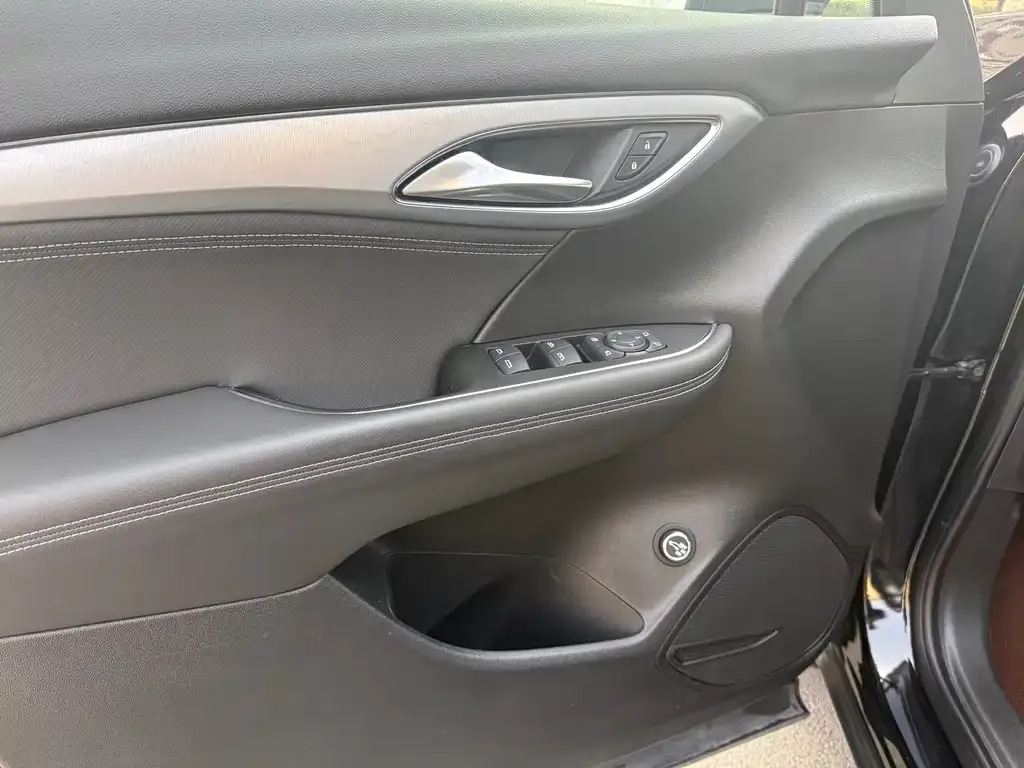 Buick Envision Plus — фото 3