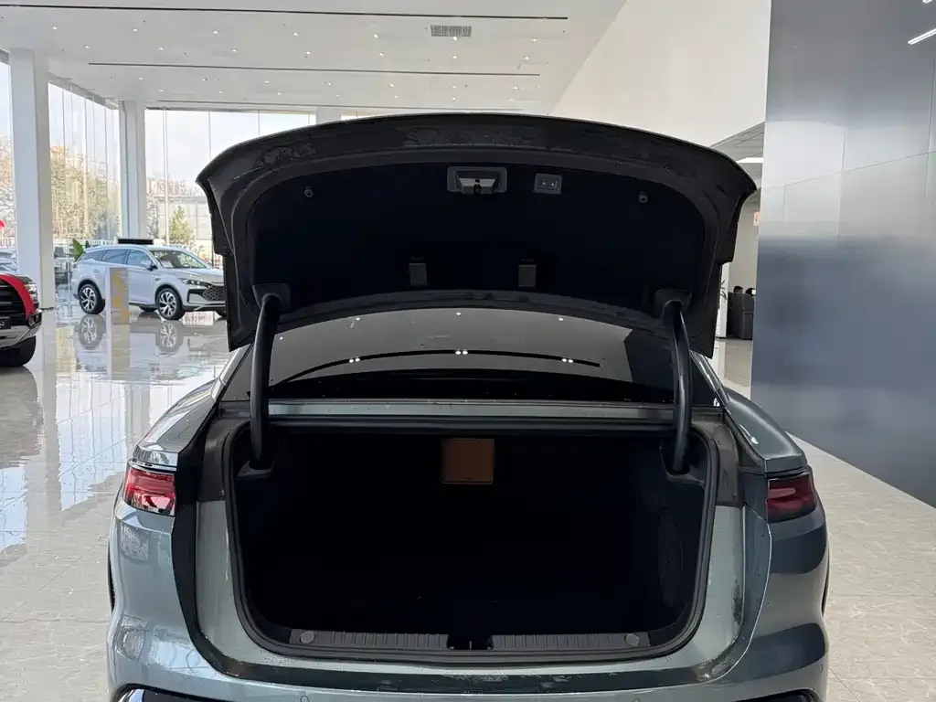 BYD Han L 2025 из CN, фото 6