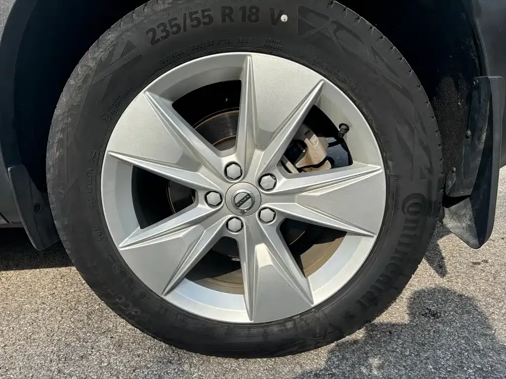Volvo XC40 2022 из CN, фото 4