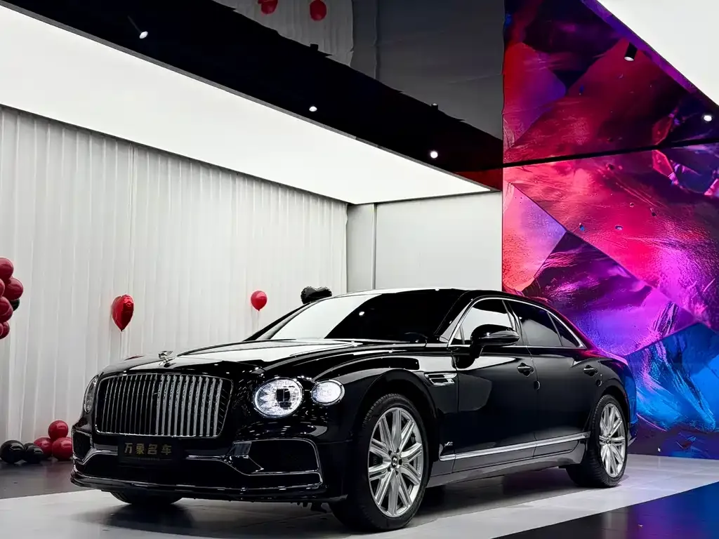 Bentley Flying Spur 2021 из CN, фото 1
