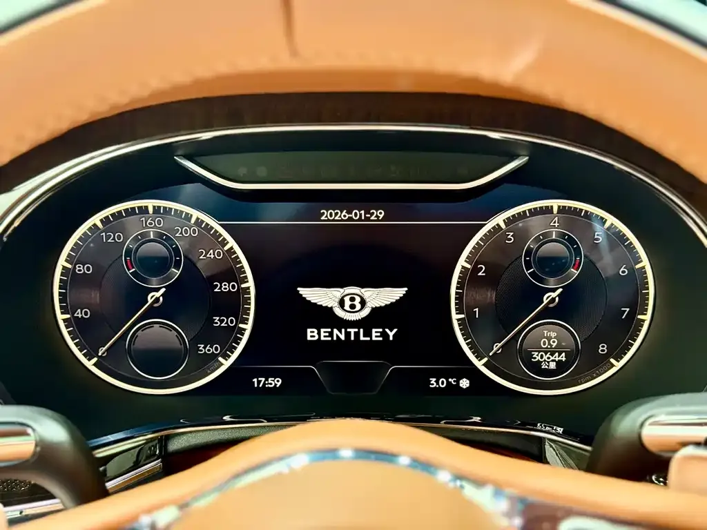 Bentley Flying Spur 2021 из CN, фото 8