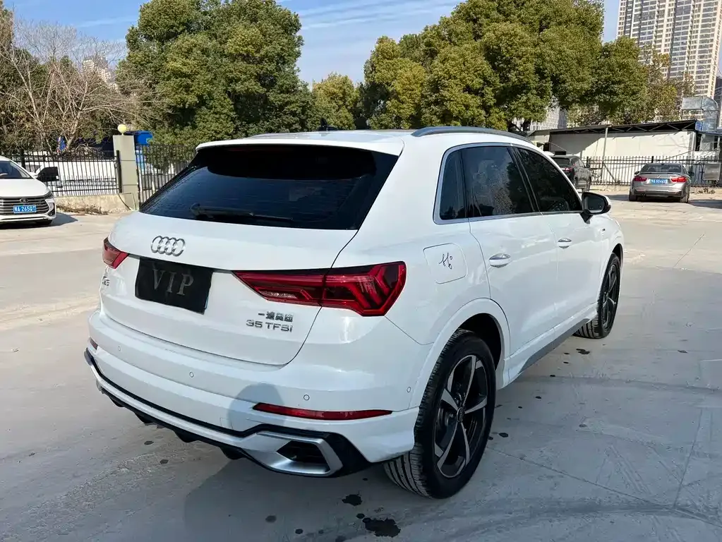 Audi Q3 2025 из CN, фото 10