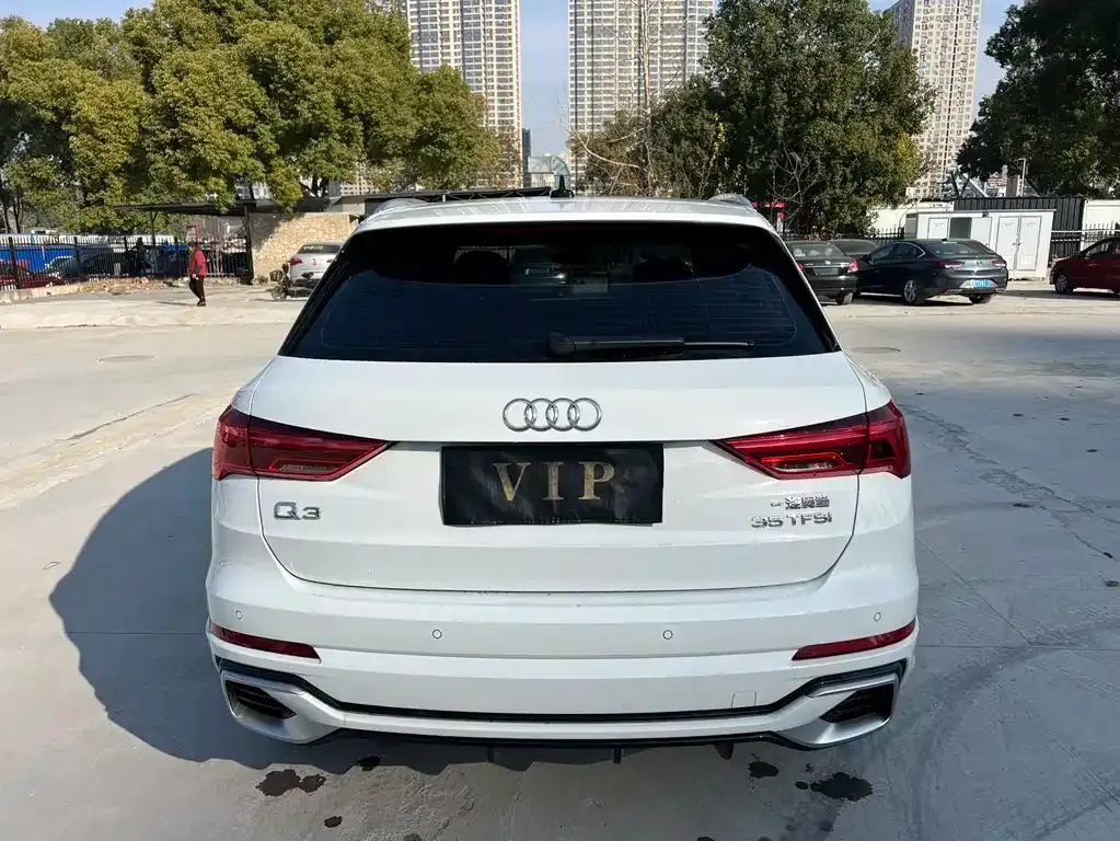 Audi Q3 2025 из CN, фото 9