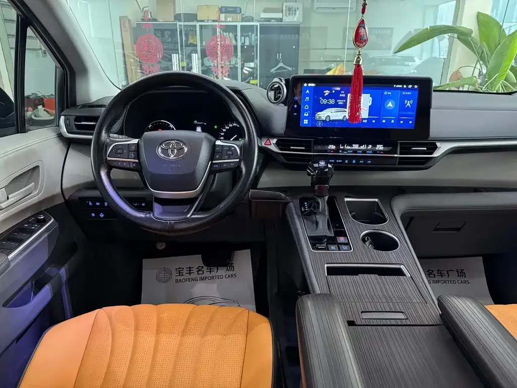 Toyota Sienna 2022 из CN, фото 7