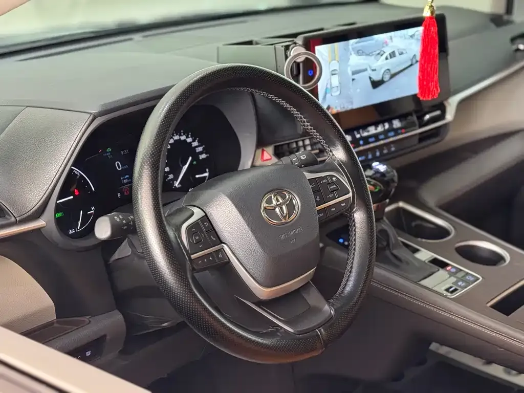 Toyota Sienna 2022 из CN, фото 9