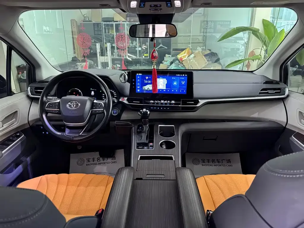 Toyota Sienna 2022 из CN, фото 10