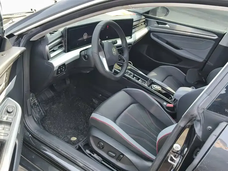 Volkswagen Lamando 2023 из CN, фото 8