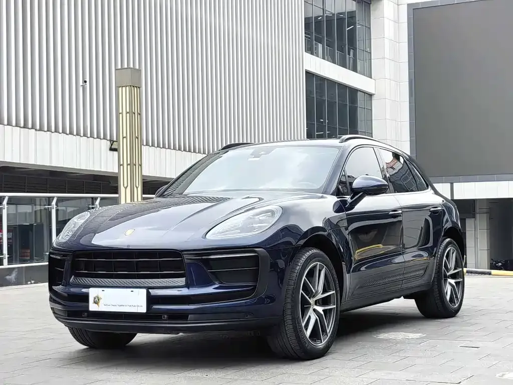 Porsche Macan — фото 1