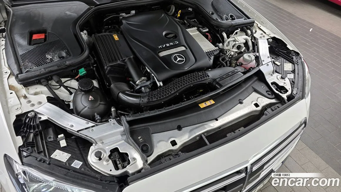 Mercedes-Benz E-Class 2021 из KR, фото 9