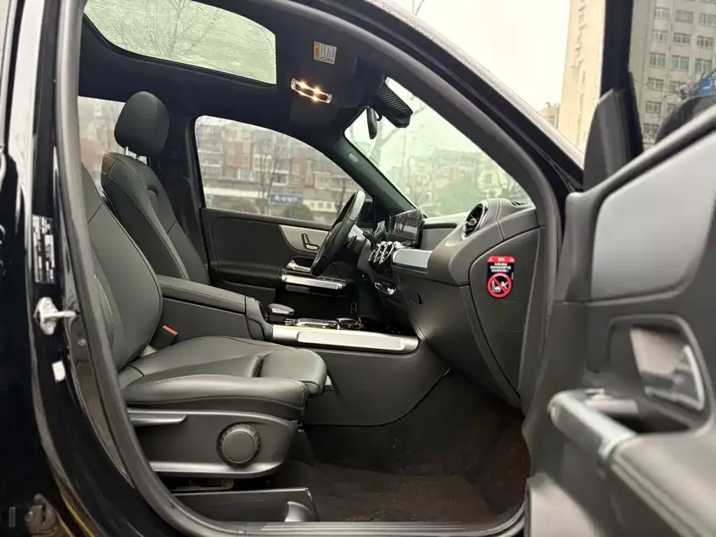 Mercedes-Benz GLB 2021 из CN, фото 6
