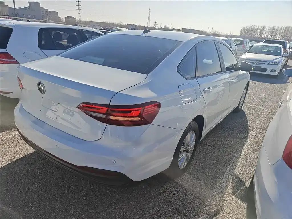 Volkswagen Lavida 2023 из CN, фото 8