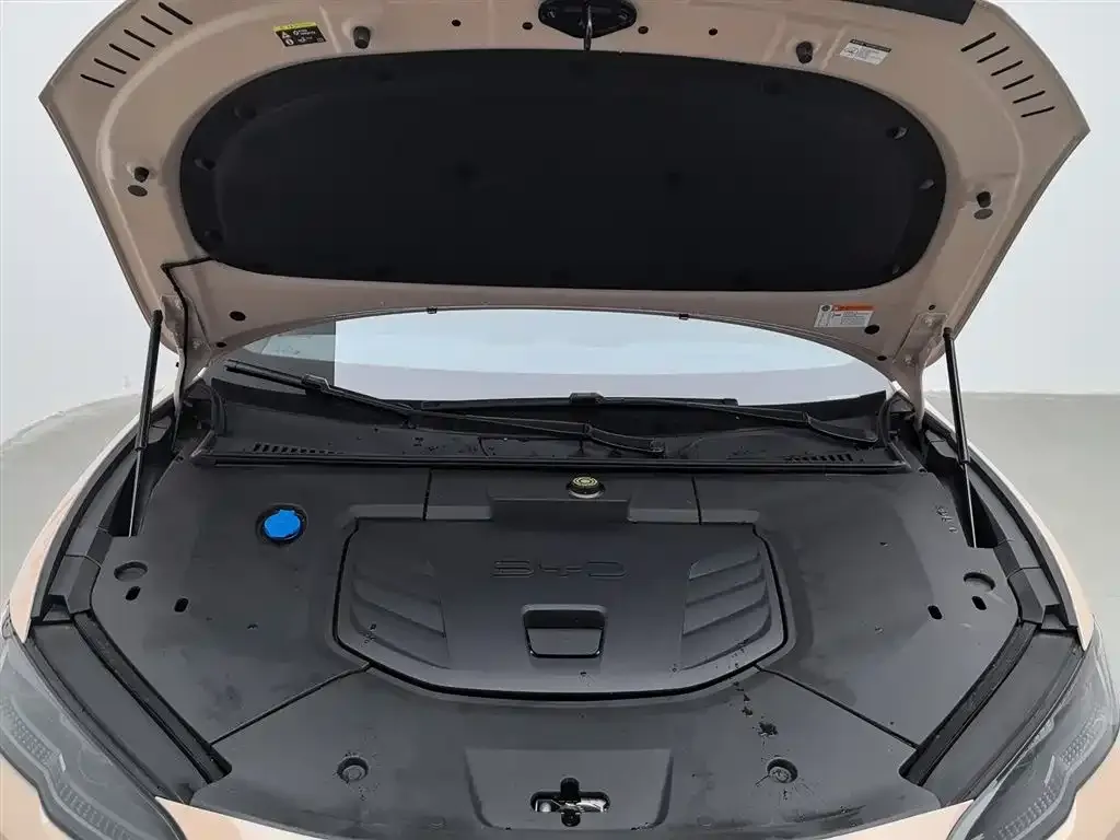 BYD Seal 06GT — фото 7
