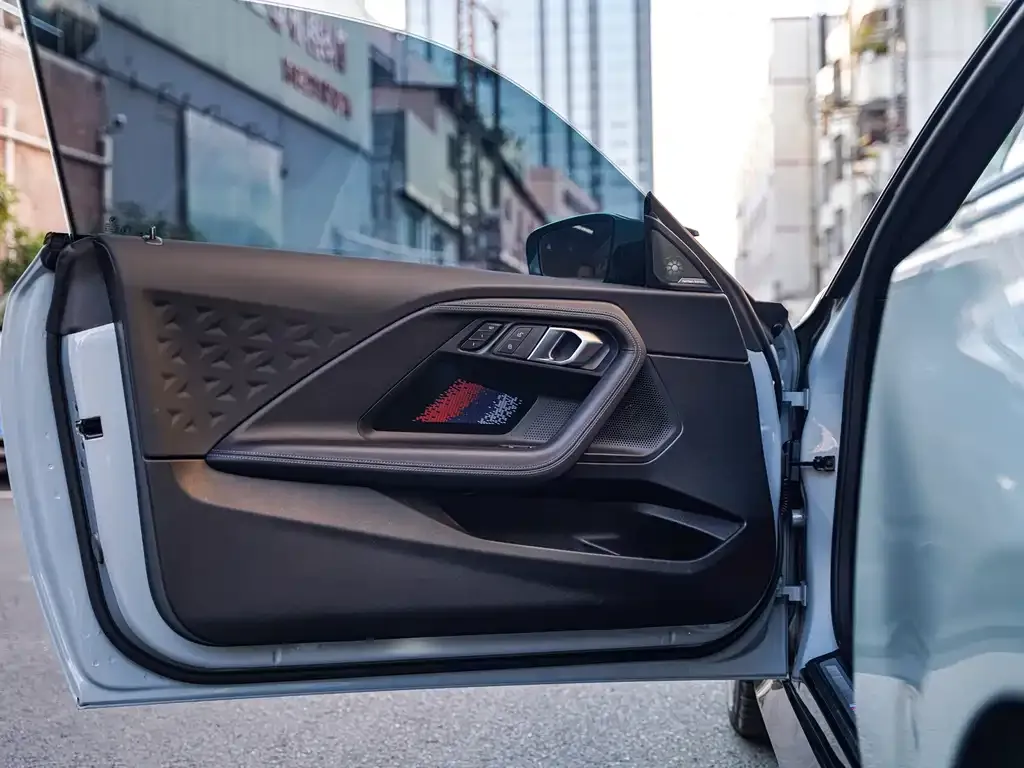 BMW M240i 2025 из CN, фото 5