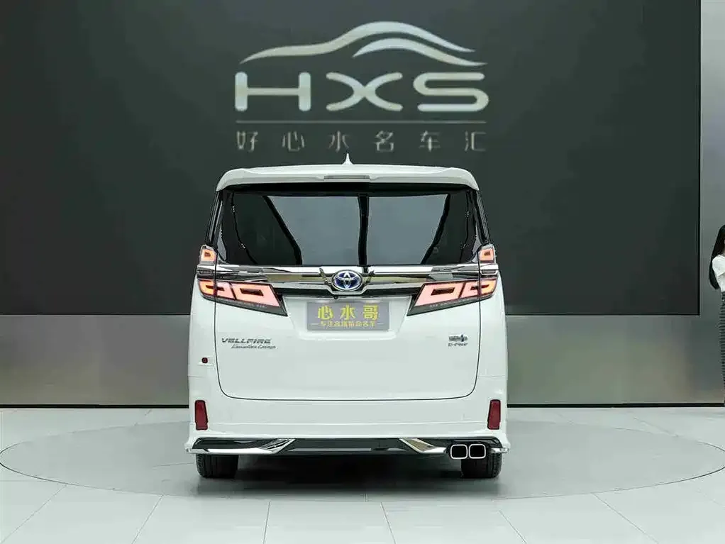 Toyota Vellfire — фото 5