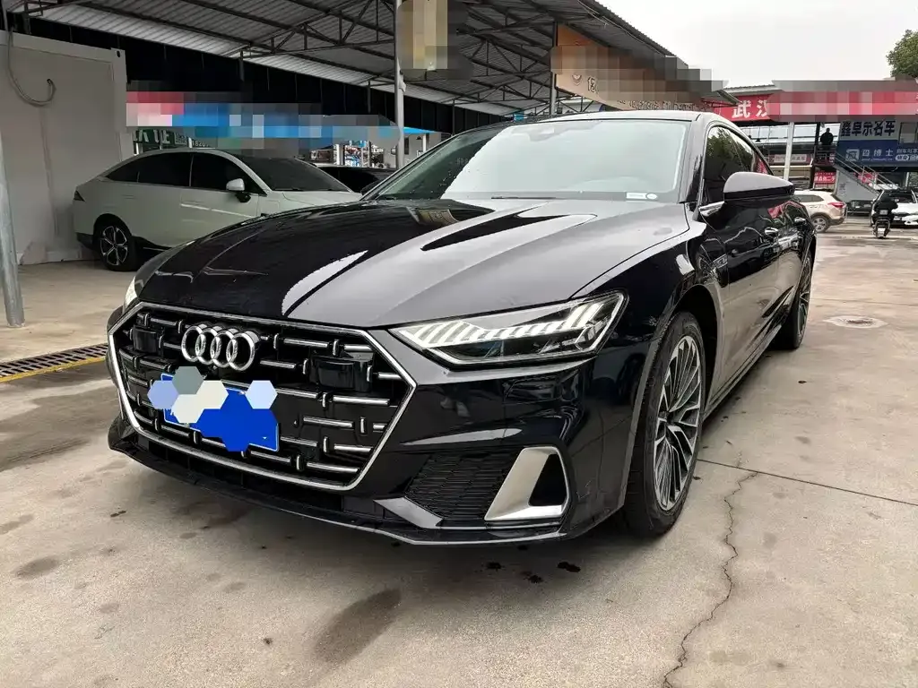 Audi A7L 2024 из CN, фото 1
