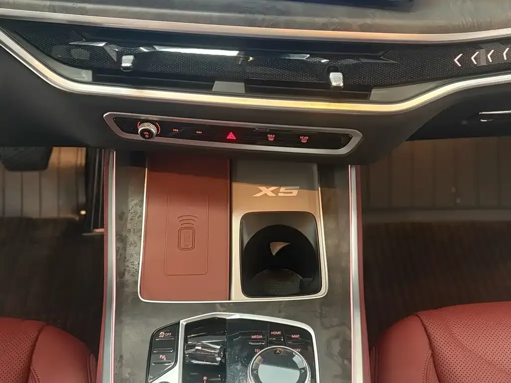 BMW X5 2023 из CN, фото 2