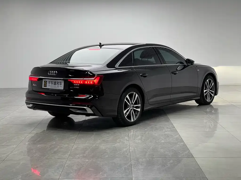 Audi A6L 2024 из CN, фото 5